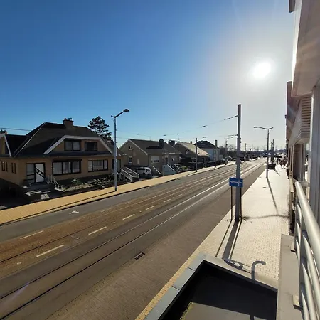 Daire Near The In Vibrant Area Middelkerke