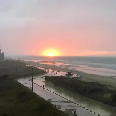 Near The In Vibrant Area Middelkerke