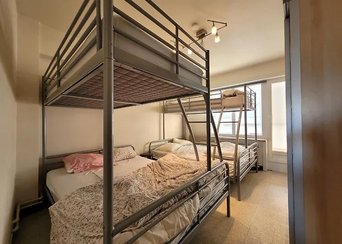 Daire Near The In Vibrant Area *