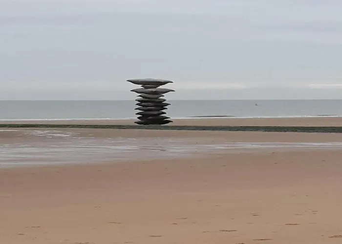 Near The In Vibrant Area * Middelkerke